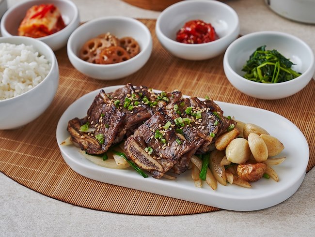 한식 레스토랑｜수 라운지